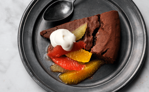 Kladdkaka med citrussallad