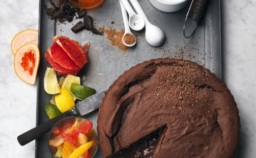 Kladdkaka med citrussallad