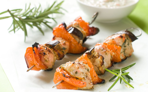 Kyckling- och grönsaksspett