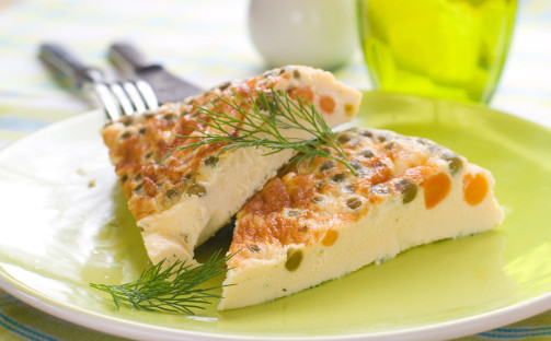 Omelett med gröna ärtor