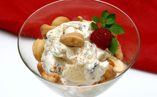 Päron med cashewnötter