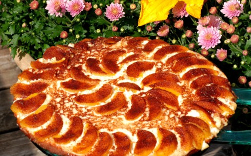 Persikokaka med yoghurtfyllning