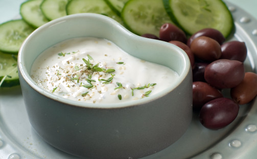 Yoghurt- och ostsås