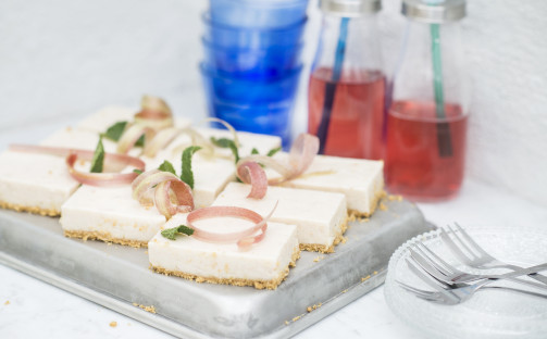 Somrig rabarbercheescake