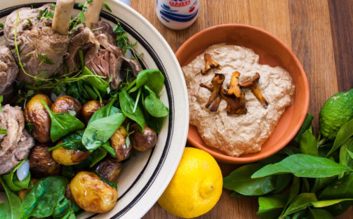 Lammlägg med rostad potatis och kantarellyoghurtkräm
